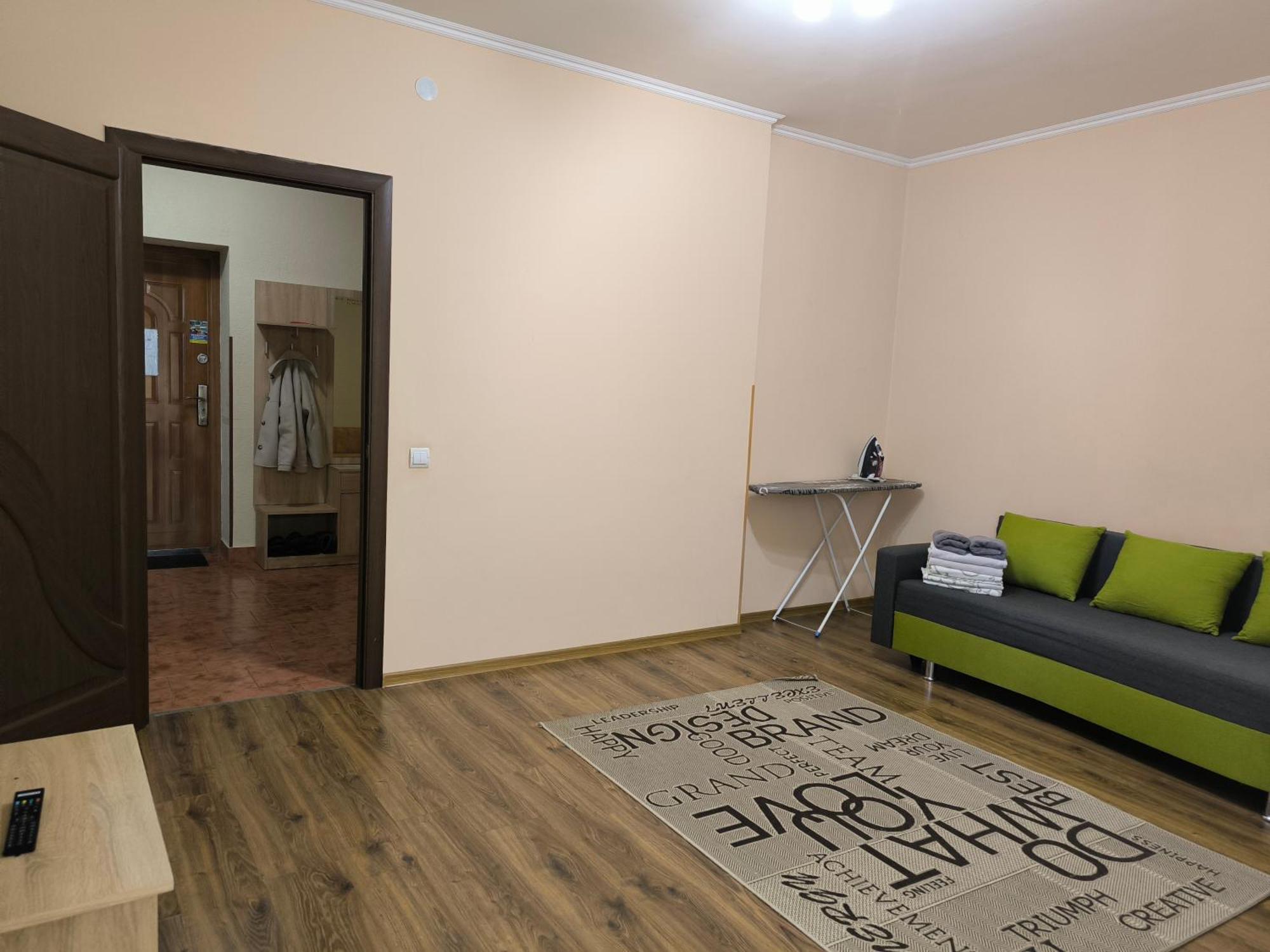 Apartments Domovik Мостова 5 Кв 37 Mukatjeve Exteriör bild